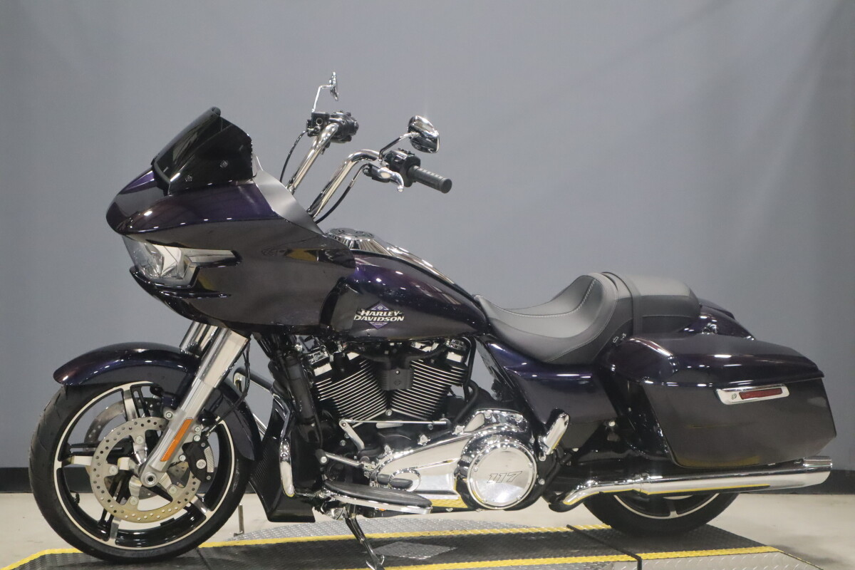 2025 Harley-Davidson Road Glide FLTRX - Photo 10