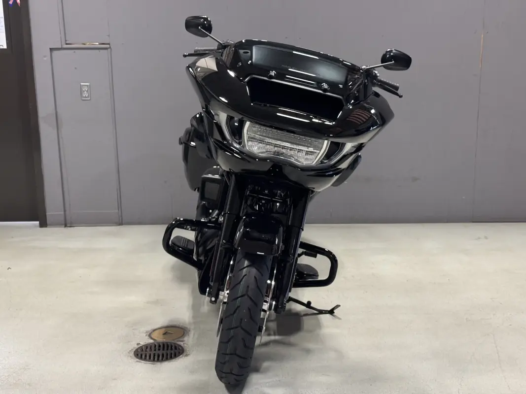FLTRX 2025 Road Glide - Photo 8