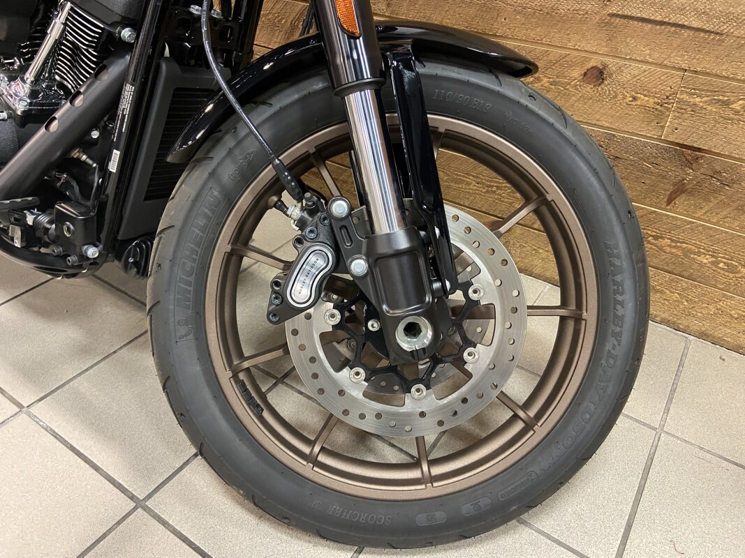 2023 Harley-Davidson Low Rider S Vivid Black FXLRS - Photo 4