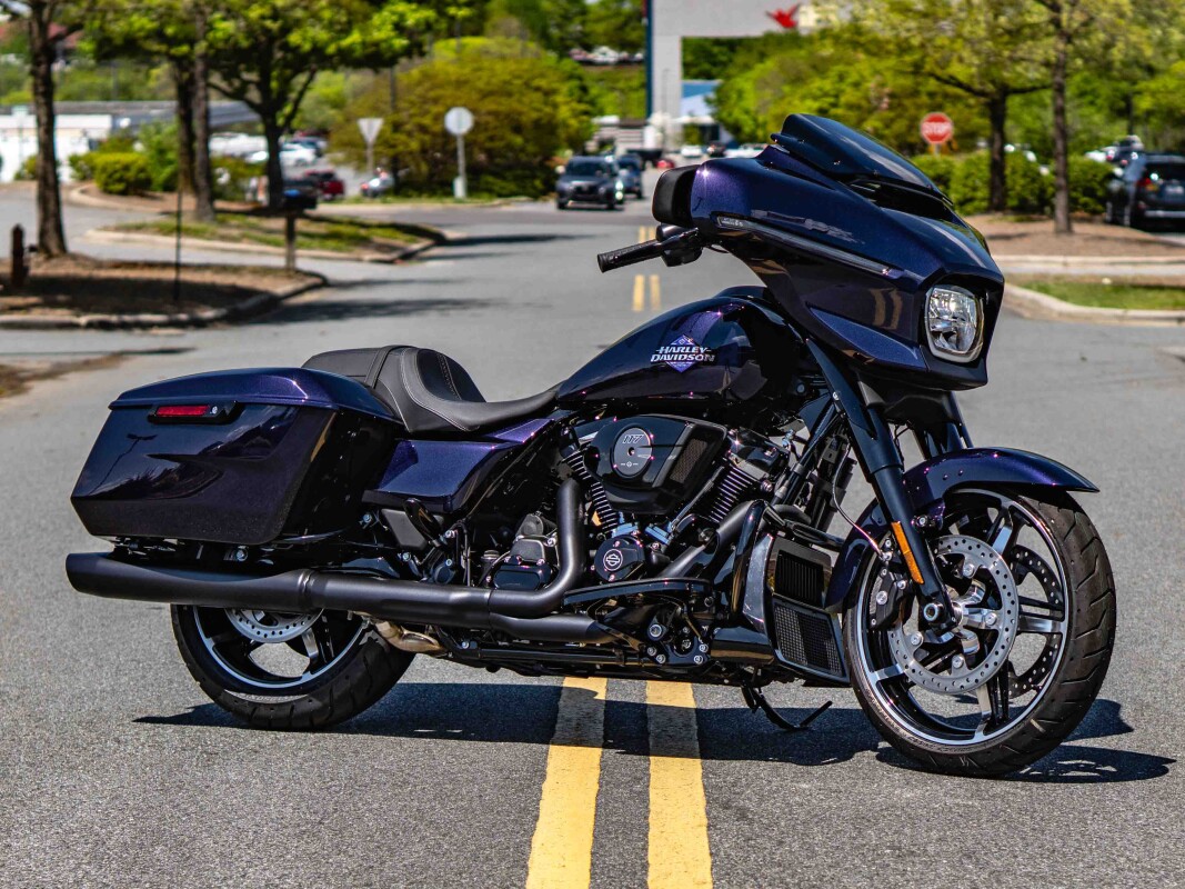 FLHX 2025 Street Glide - Photo 3