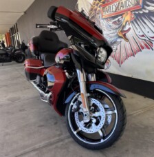 FLHXU 2025 Street Glide® Ultra thumb 1
