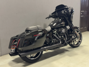 FLHX 2025 Street Glide® thumb 2
