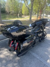 2025 Harley-Davidson<sup>®</sup> Street Glide® thumb 3