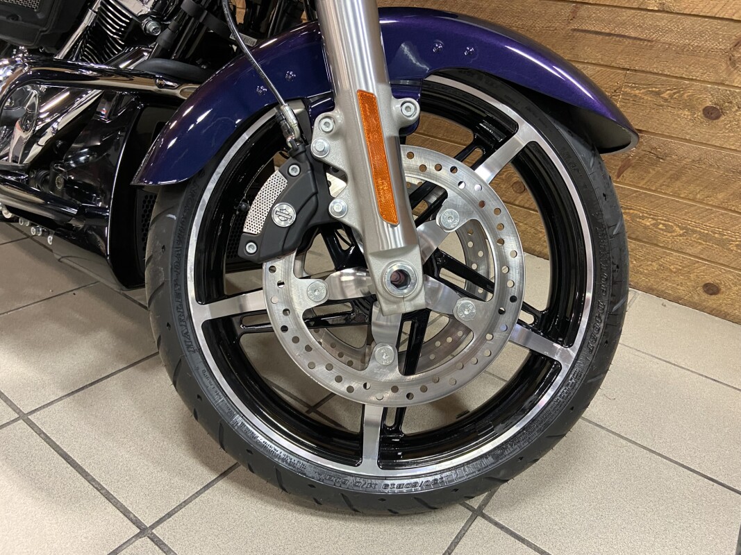 2025 Harley-Davidson Street Glide Mystic Shift FLHX - Photo 4
