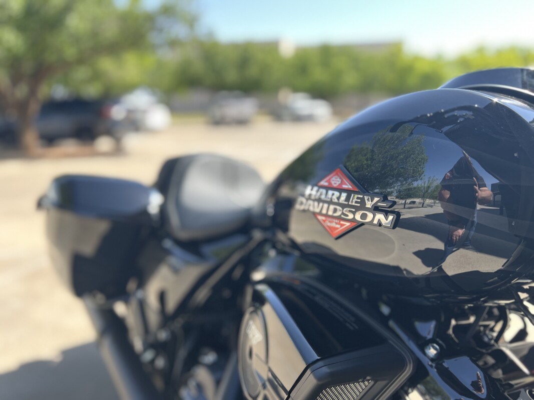 2025 Harley-Davidson Street Glide Midnight Firestorm - Black Finish - Photo 9
