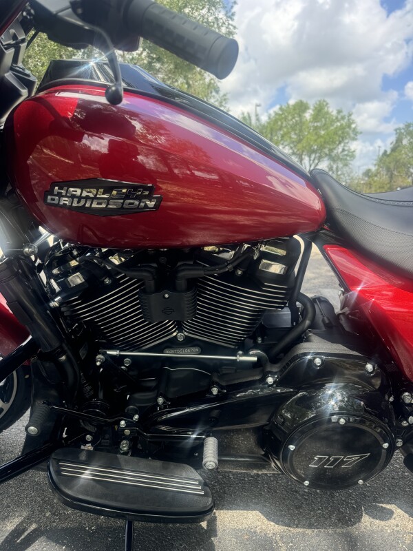 2025 Harley-Davidson Street Glide - Photo 8