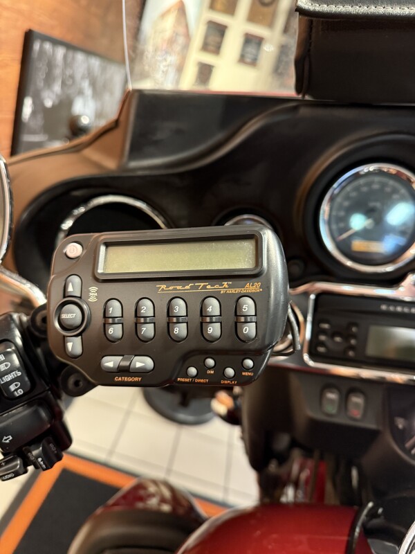 2009 H-D FLHTCU Electra Glide Ultra Classic 96ci - Photo 7