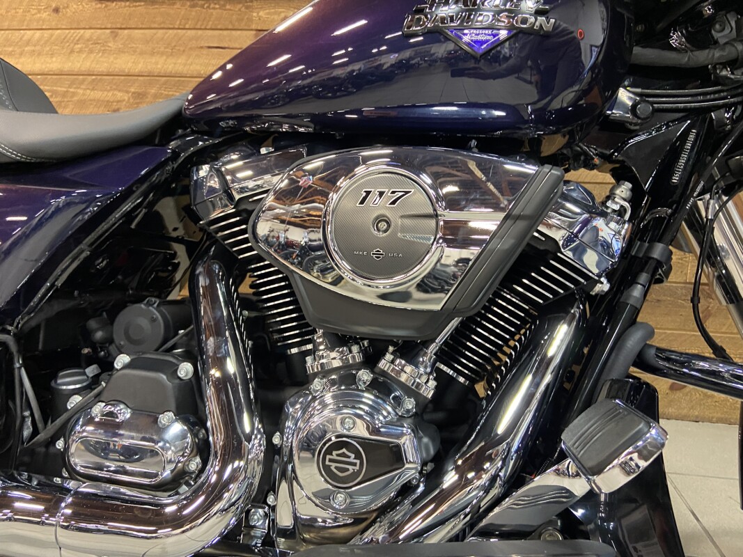 2025 Harley-Davidson Street Glide Mystic Shift FLHX - Photo 3