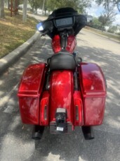 2025 Harley-Davidson<sup>®</sup> Street Glide® thumb 1