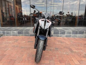 2023 KTM 1290 SUPER DUKE R BLUE thumb 2