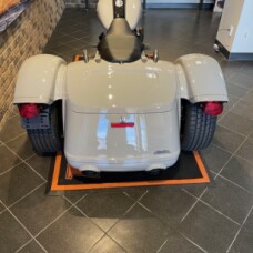2024 Freewheeler® (FLRT) thumb 0