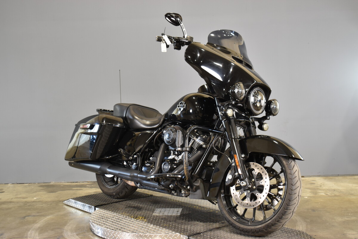 2019 Harley-Davidson Street Glide Special FLHXS - Photo 2