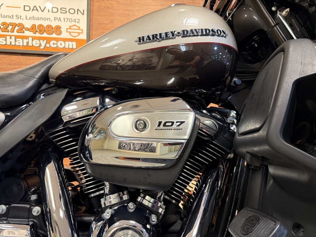 2018 H-D FLHTK Ultra Limited 107ci - Photo 3