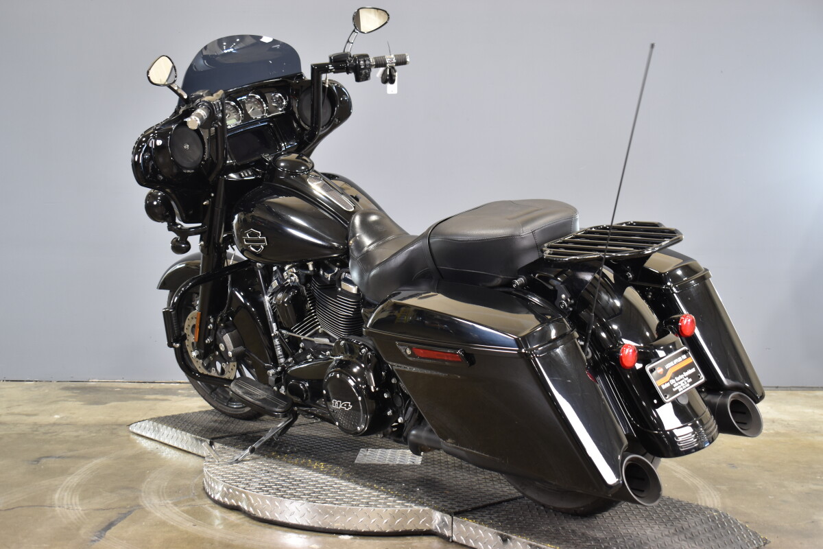 2019 Harley-Davidson Street Glide Special FLHXS - Photo 6