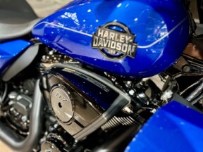 2025 FLHXU - Street Glide Ultra thumb 0
