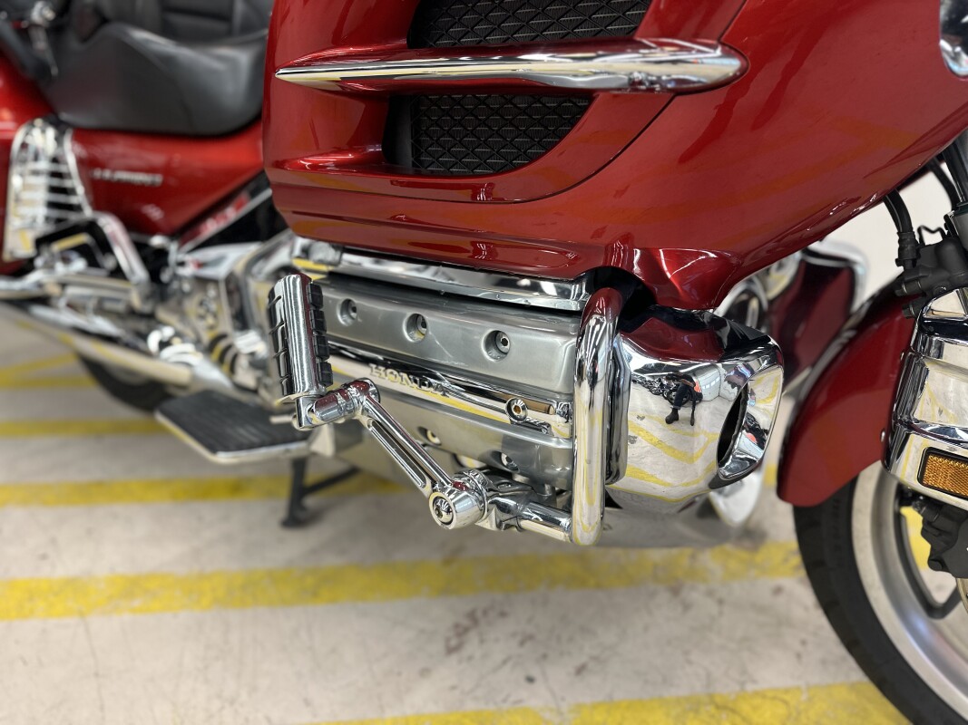 2008 Gold Wing 1800 Red - Photo 7