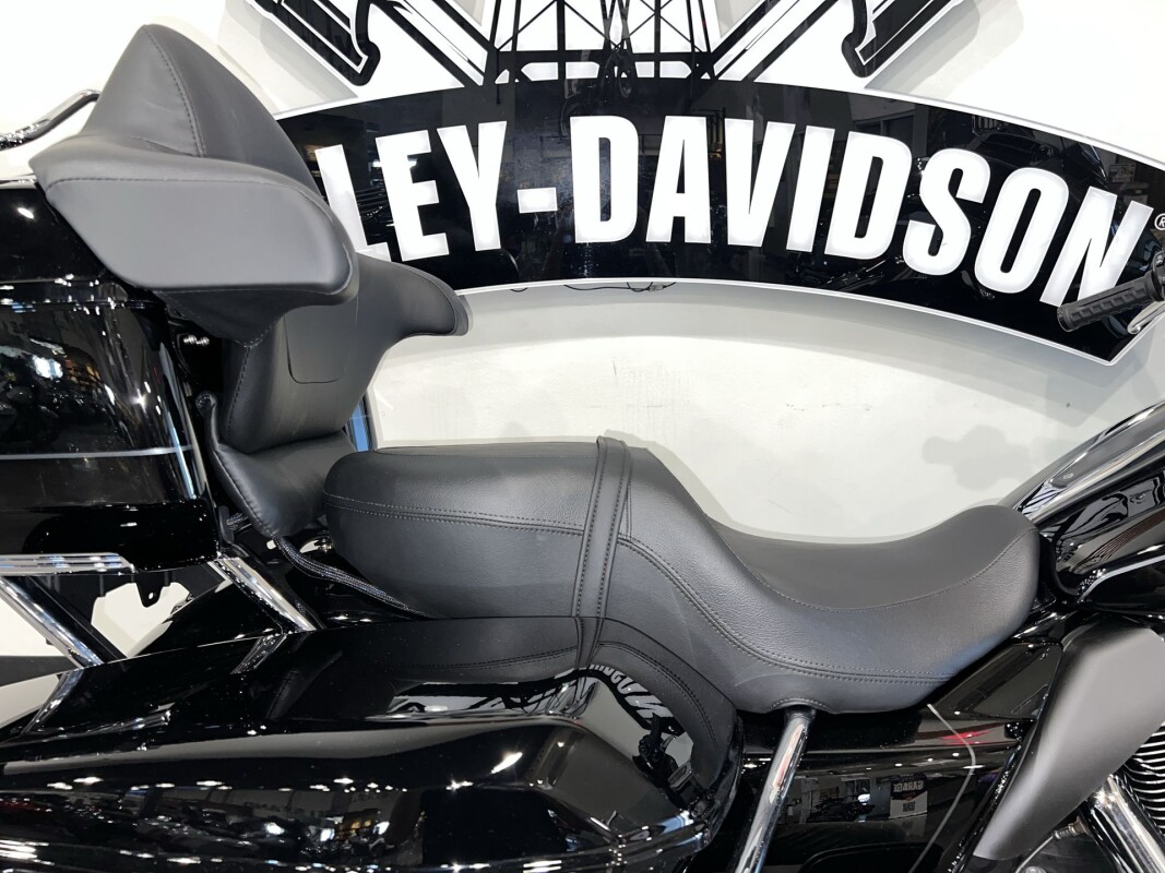2025 Harley-Davidson Street Glide Ultra FLHXU - $33,299 - Photo 6