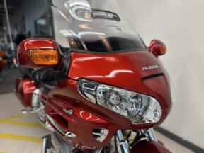 2008 Gold Wing 1800 Red thumb 0