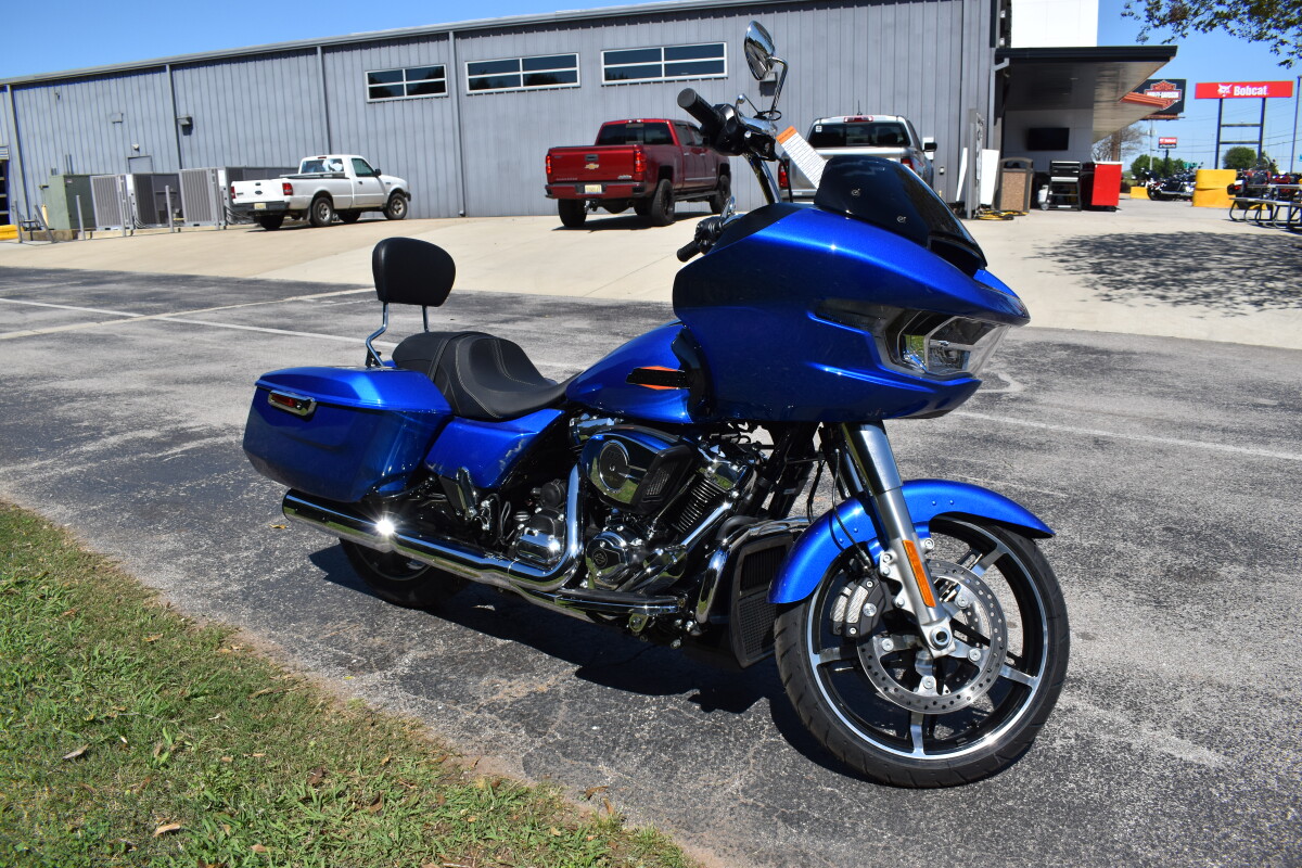 2025 Harley-Davidson Road Glide - Photo 3