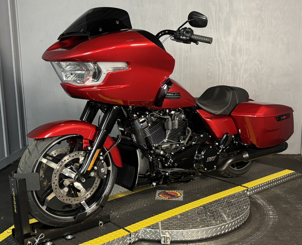 2025 Harley-Davidson Road Glide FLTRX BRILLIANT RED - Photo 9