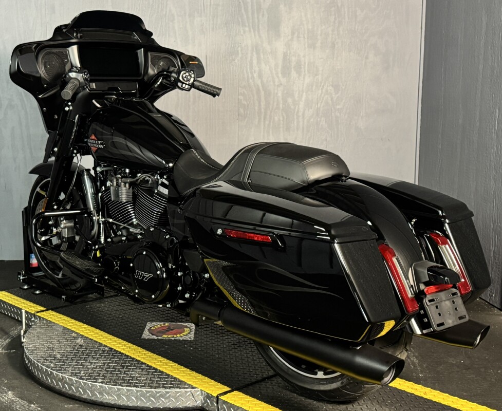 2025 Harley-Davidson Street Glide FLHX MDNGHT FIRSTORM - Photo 10