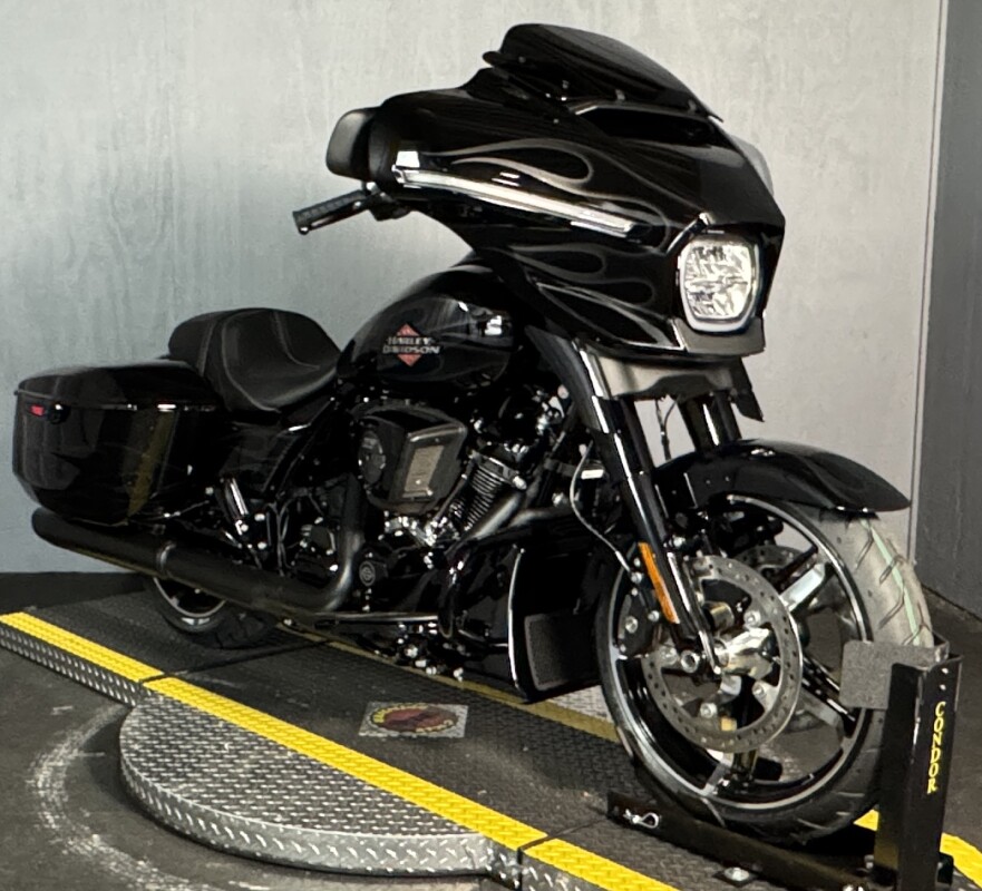2025 Harley-Davidson Street Glide FLHX MDNGHT FIRSTORM - Photo 7