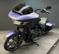 Harley-Davidson<sup>®</sup> Road Glide® 2025 FLTRX PRPL ABYSS DNM thumb 1