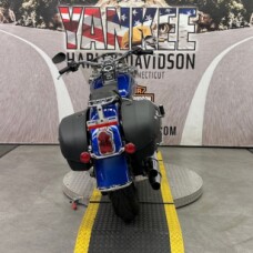 2017 FLSTN Softail<sup>®</sup> Deluxe  thumb 2