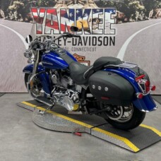 2017 FLSTN Softail<sup>®</sup> Deluxe  thumb 1