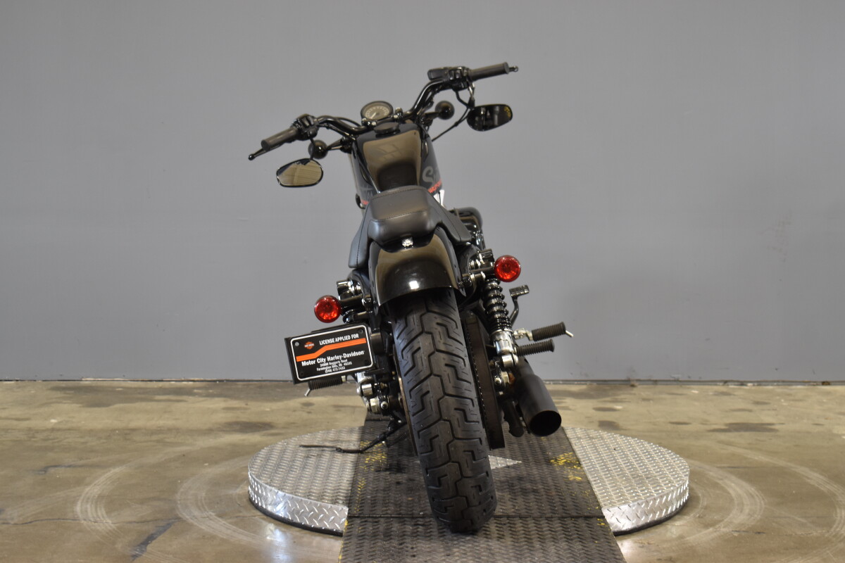 2011 Harley-Davidson Forty-Eight XL 1200X - Photo 7