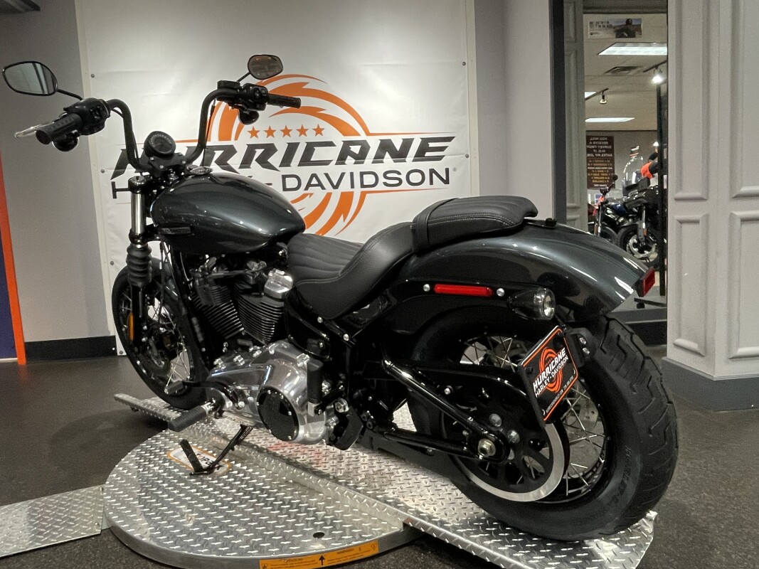2025 Harley-Davidson Street Bob - Photo 6