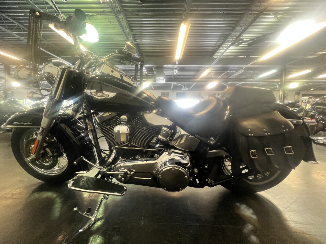 2008 Harley-Davidson Softail Deluxe Vivid Black - Photo 7
