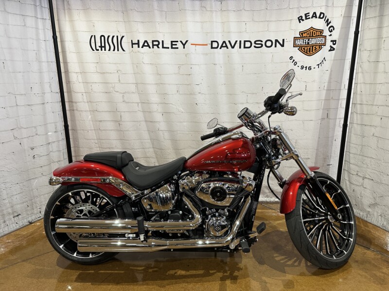 2025 Harley-Davidson<sup>®</sup> Breakout® FXBR 0458697 Brilliant Red