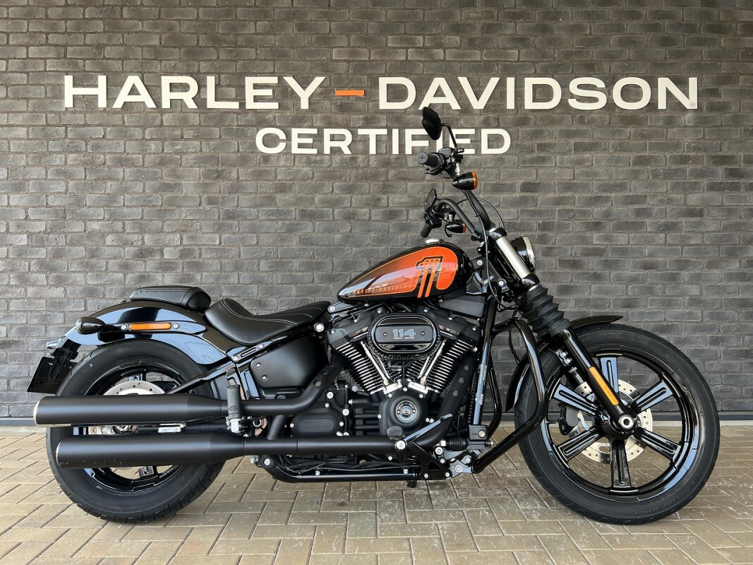 2023 Harley-Davidson® Street Bob® 114 Vivid Black | Harley