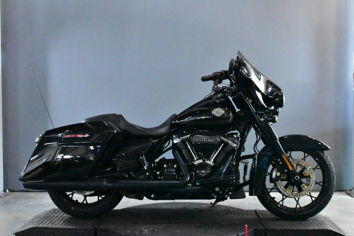 2023 Harley-Davidson® Street Glide® Special FLHXS | Alligator