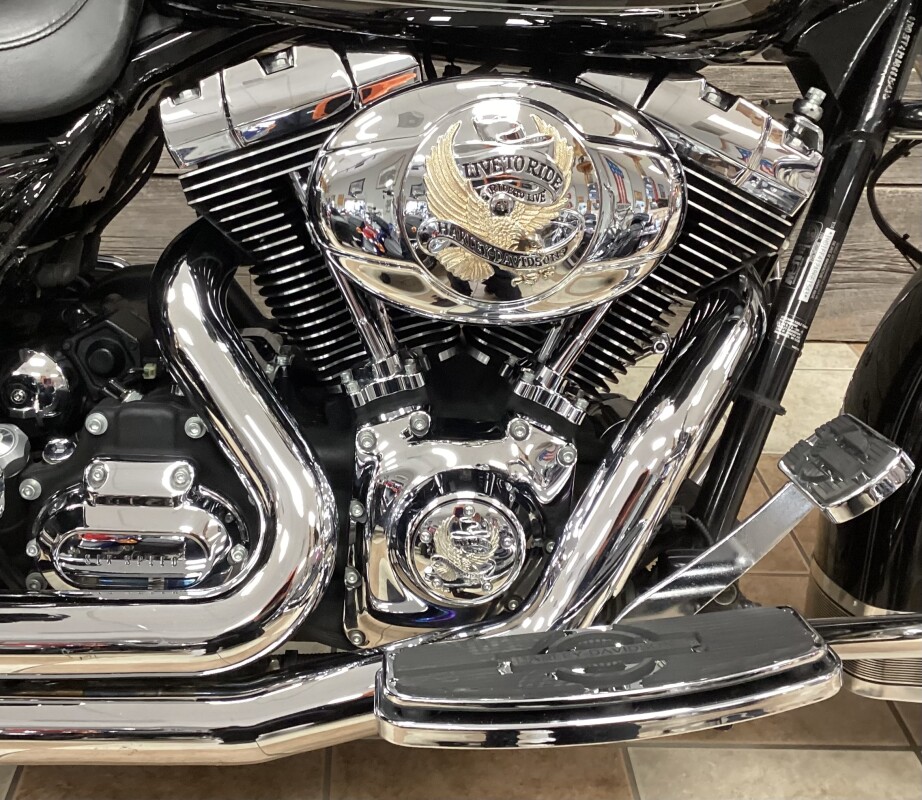 2010 Harley-Davidson Electra Glide Classic Black - Photo 5