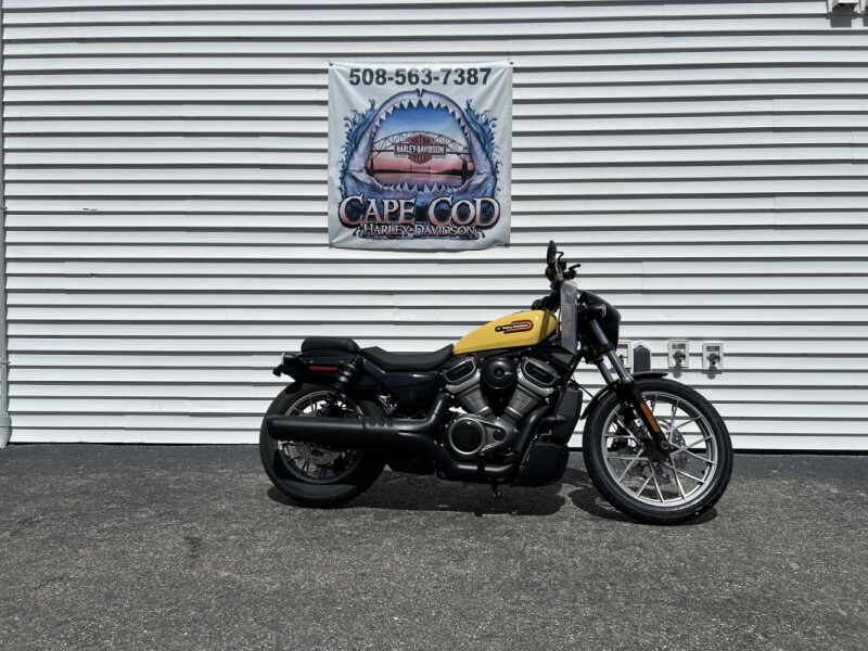 2023 Harley-Davidson<sup>®</sup> Nightster™ Special Industrial Yellow