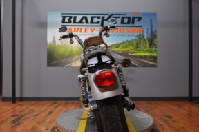 2002 Harley-Davidson<sup>®</sup> Low Rider® thumb 0