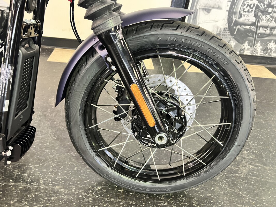 2025 Harley-Davidson Street Bob Purple Abyss Denim FXBB - Photo 3