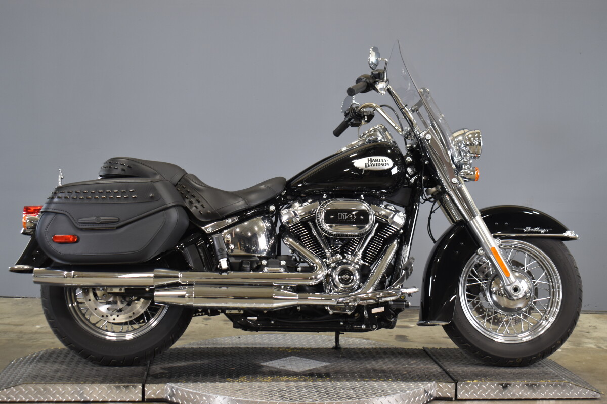 2024 Harley-Davidson Heritage Classic FLHCS