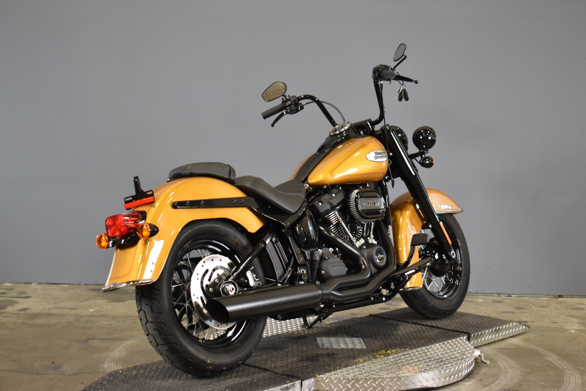 2024 Harley-Davidson Heritage Classic FLHCS - Photo 9