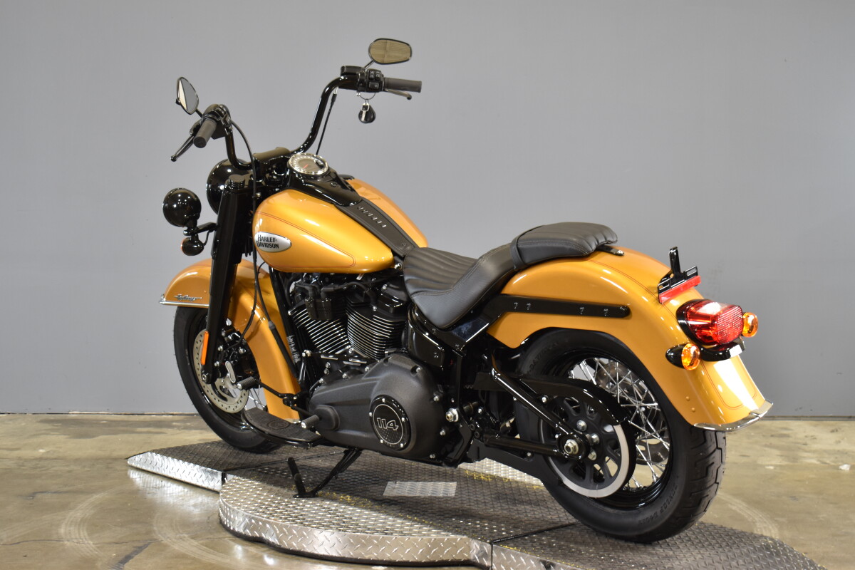 2024 Harley-Davidson Heritage Classic FLHCS - Photo 6