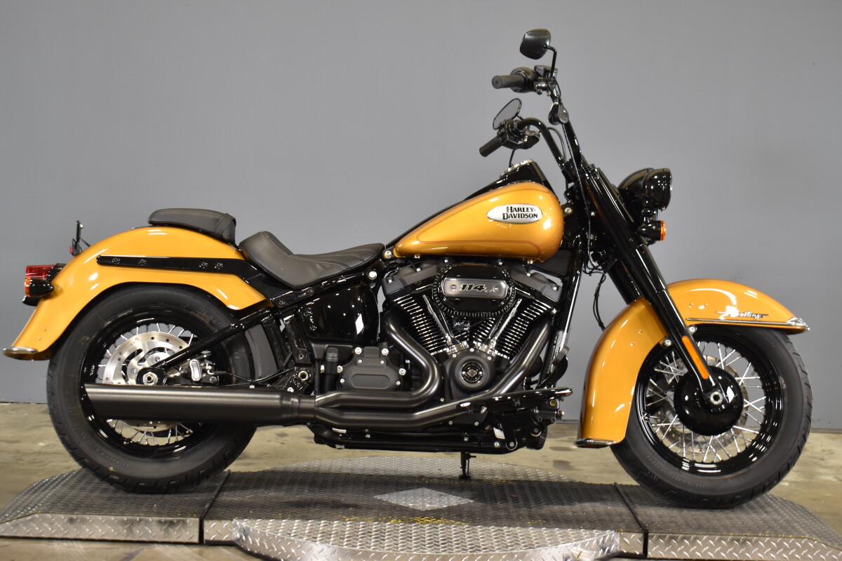 2024 Harley-Davidson Heritage Classic FLHCS