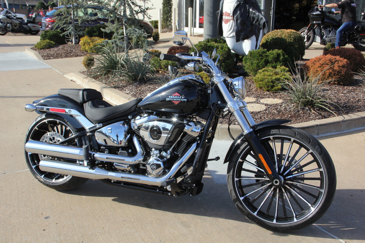 2025 Harley-Davidson Breakout Midnight Firestorm - Photo 4