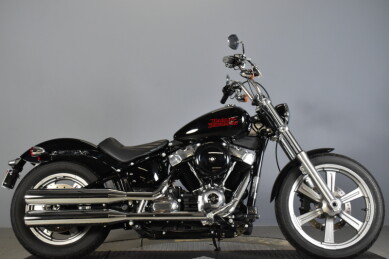 2023 Harley-Davidson<sup>®</sup> Softail<sup>®</sup> Standard FXST
