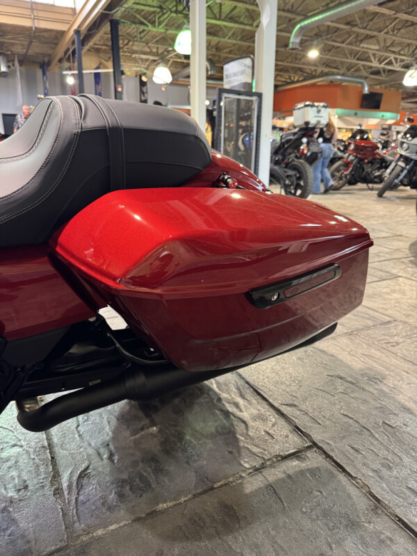 2025 Harley-Davidson Road Glide - Photo 10