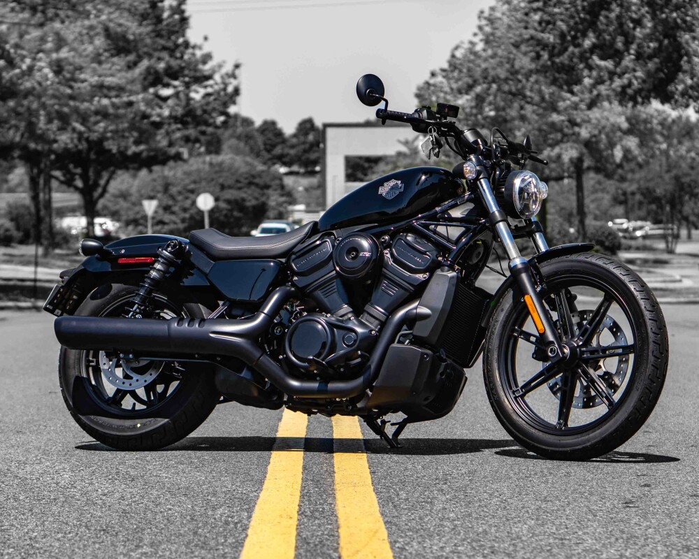RH975 2025 Nightster