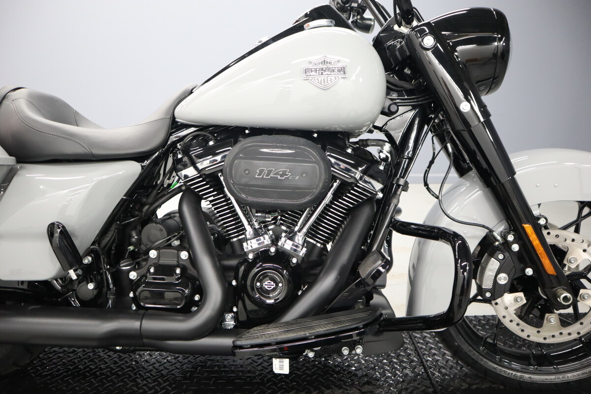 2025 Harley-Davidson Road King Special FLHRXS - Photo 10