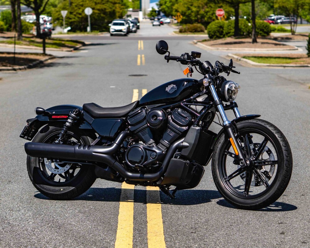 RH975 2025 Nightster - Photo 3