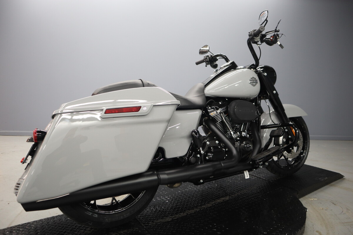 2025 Harley-Davidson Road King Special FLHRXS - Photo 8